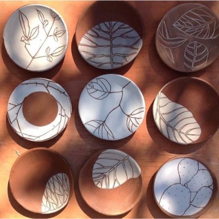Handcrafted Wooden Wall Plate Set (9-Piece Botanical Decorative Art)